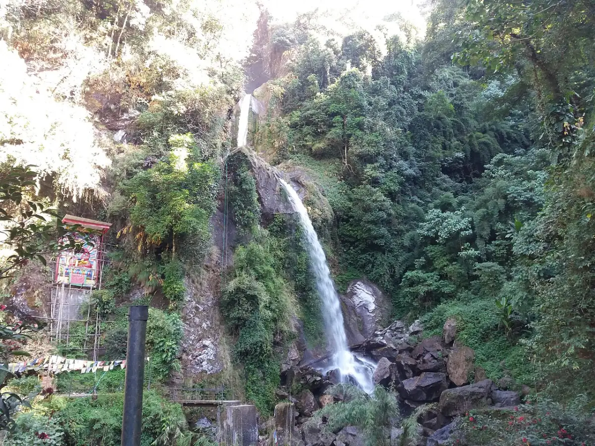 Seven Sisters Waterfall